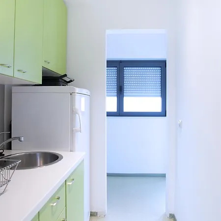 Windward ホステル ザダル