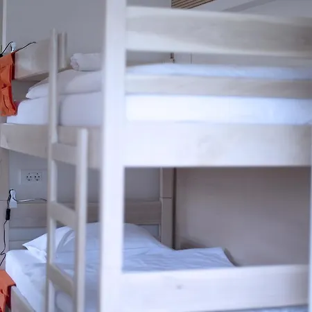 ホステル Windward ザダル